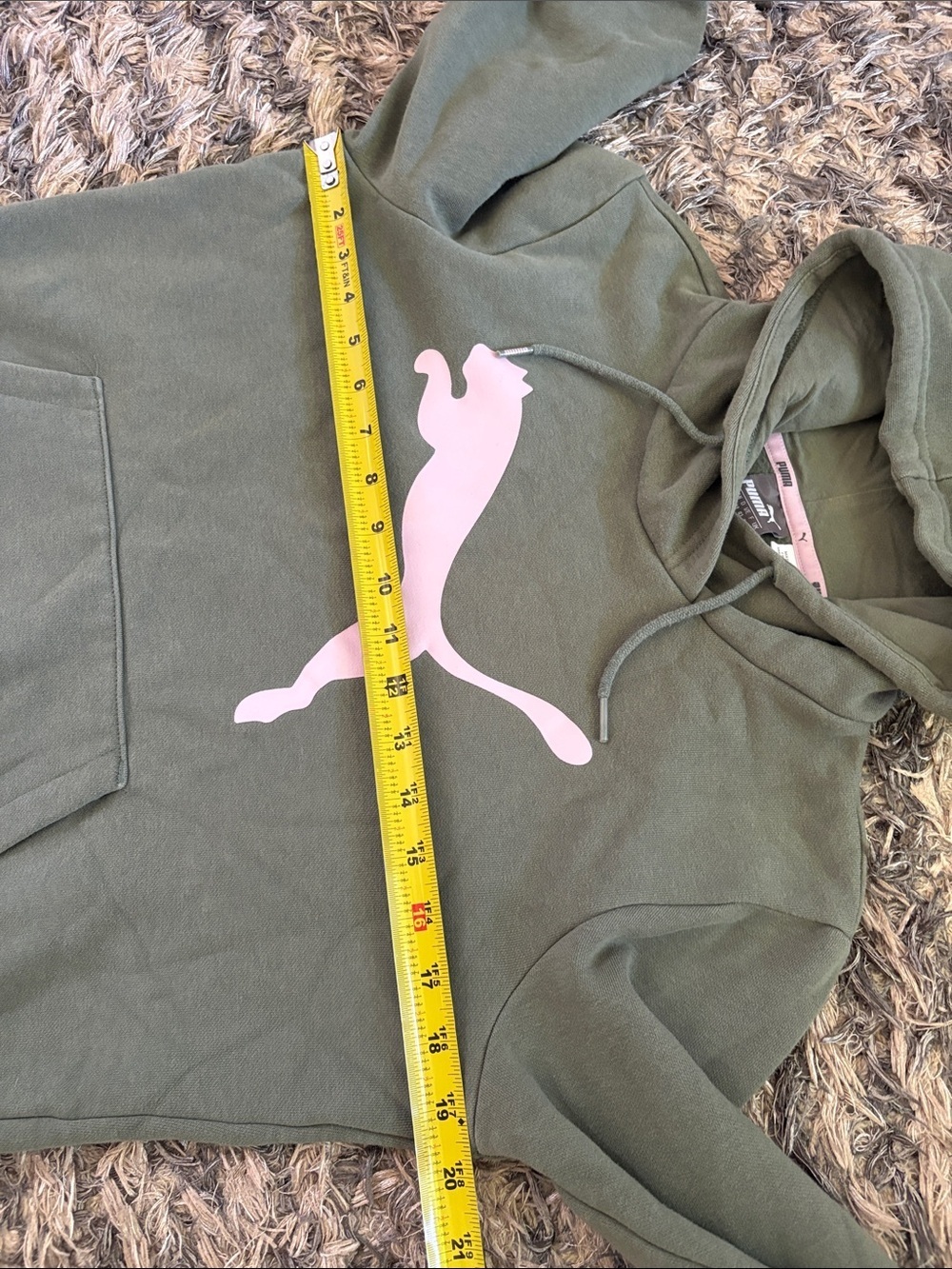 Puma Olive Green Hoodie with Light Pink Puma Logo Size M - Picture 4 of 7